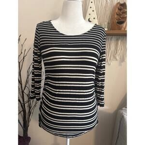 Jessica Simpson Maternity Shirt